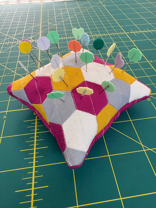 Hexie and I Know It Pincushion EPP Kit